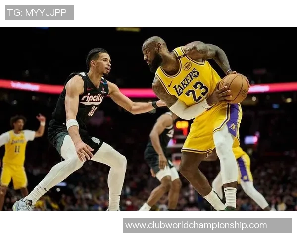 季后赛精彩对决湖人火箭录像回放全程分析与精彩瞬间重温