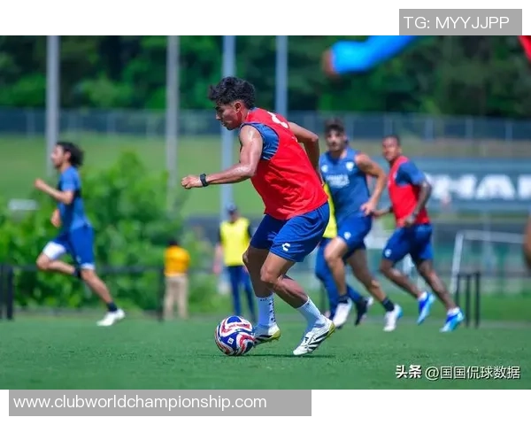 帕丘卡主场迎战美洲师力争全取三分展现强队风范